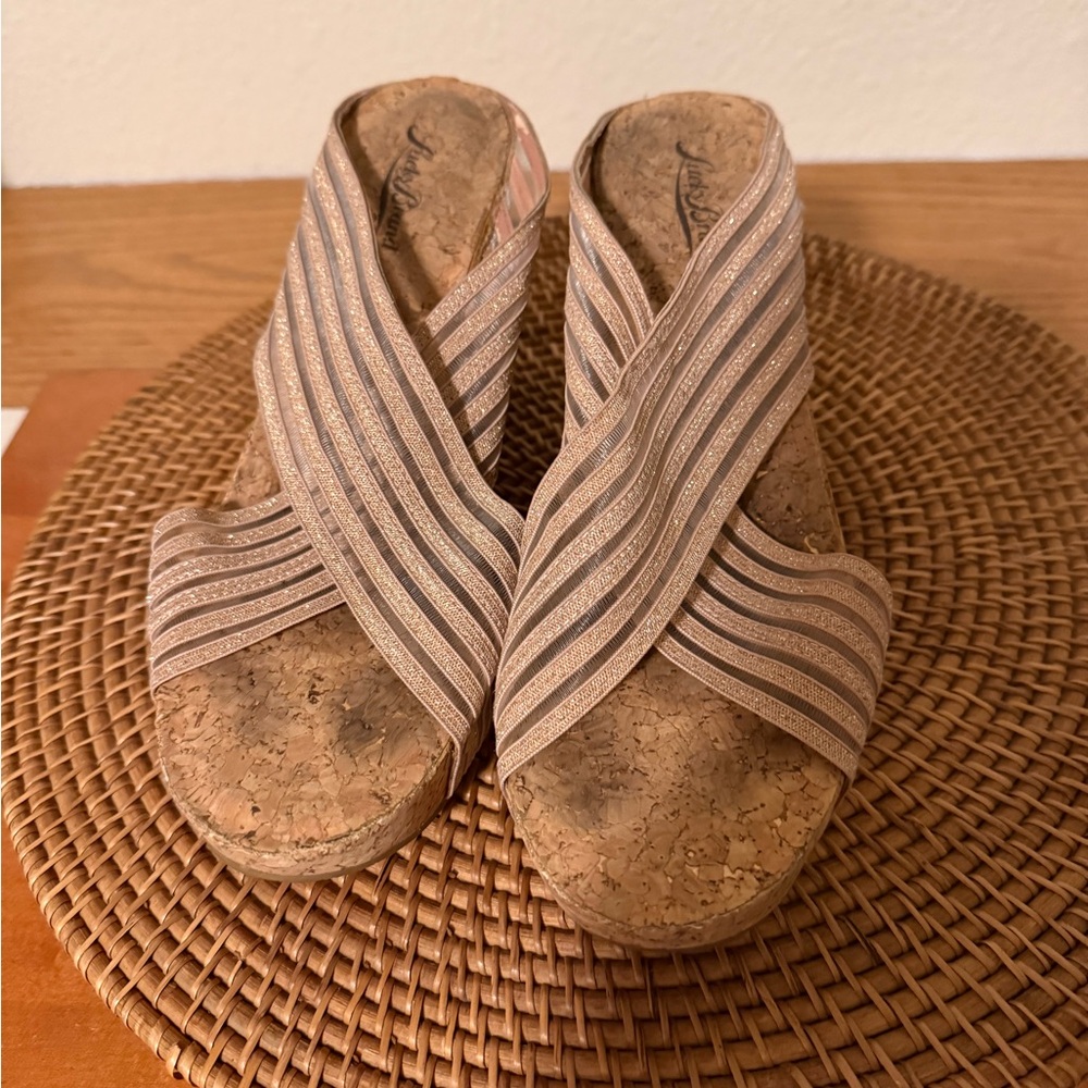 Lucky Brand‎ Tan Glitter Striped Cork Wedge Sandals - Picture 7 of 10